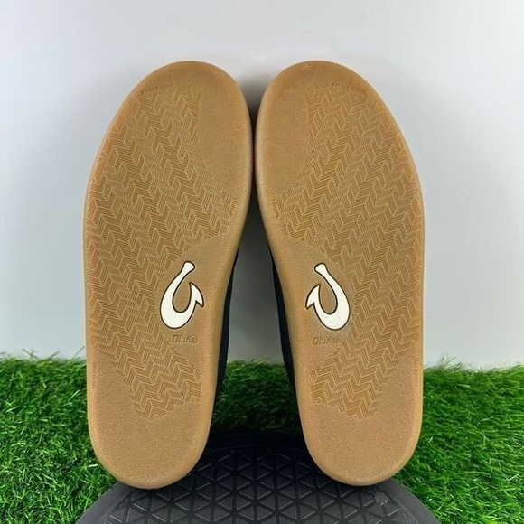 OluKai Punini Court Sneakers Men Size 8 Black Gum Leather Suede Shoes NEW - Picture 7 of 8